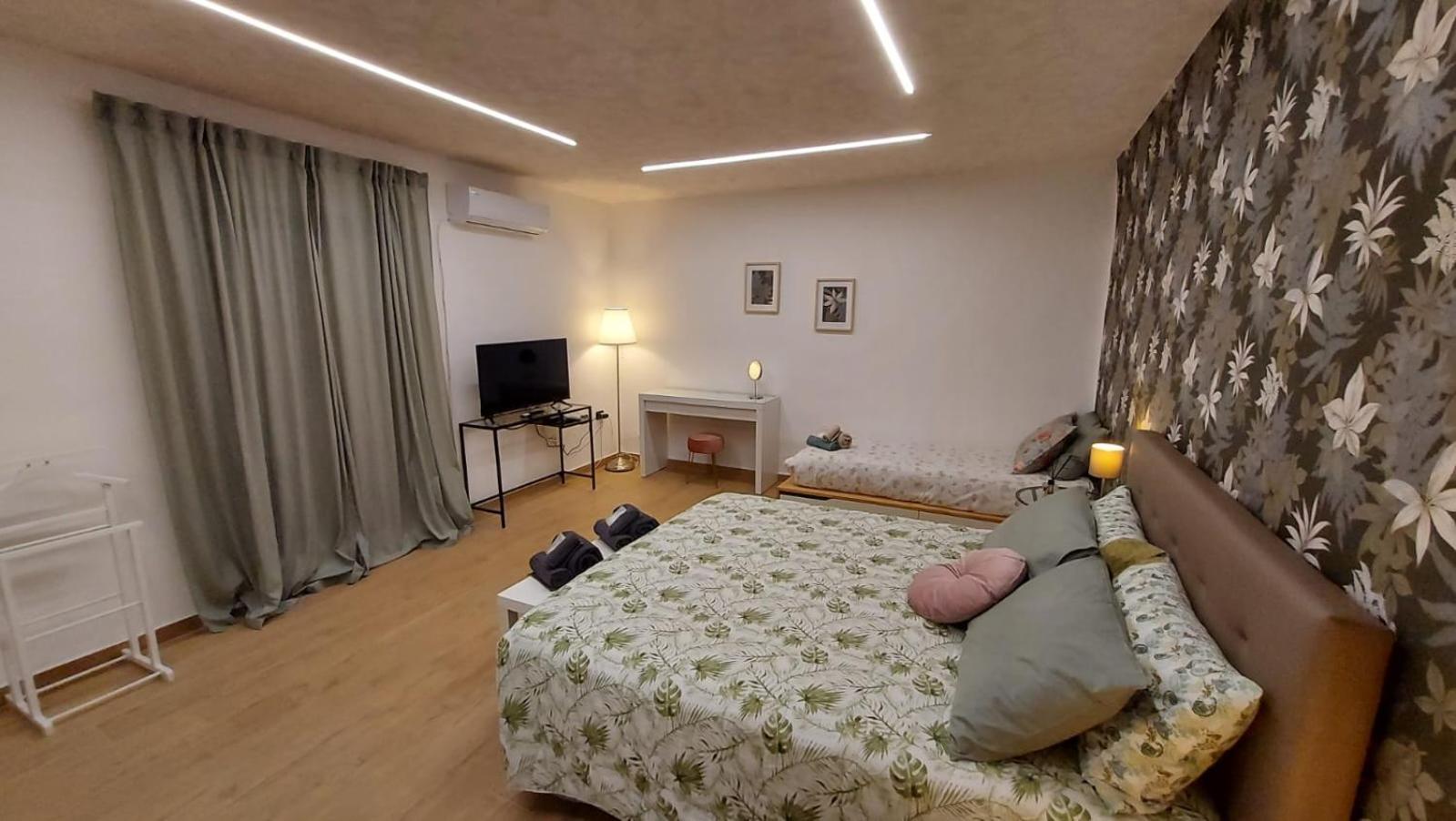 Dn Holiday House Catania-Fontanarossai nemzetközi repülőtér Kültér fotó